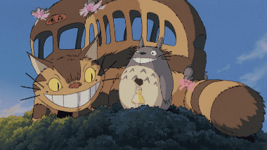 Atop the tall tree of Tsukamori, Totoro responds to a desperate Satsuki by summoning the Catbus.